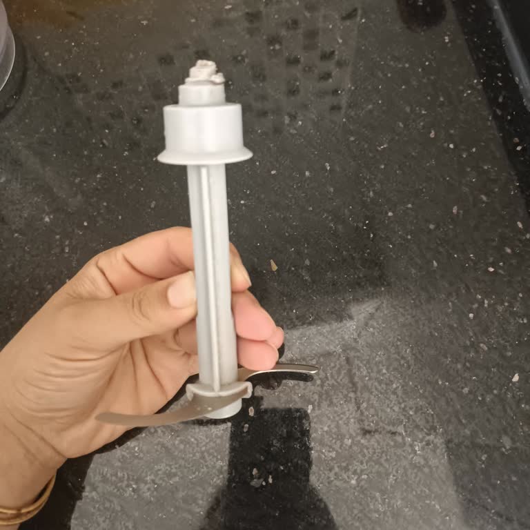 Bıçak Plastik Parçasının Erime Ve Kırılması Garanti Kapsamında Değerlendirilmedi