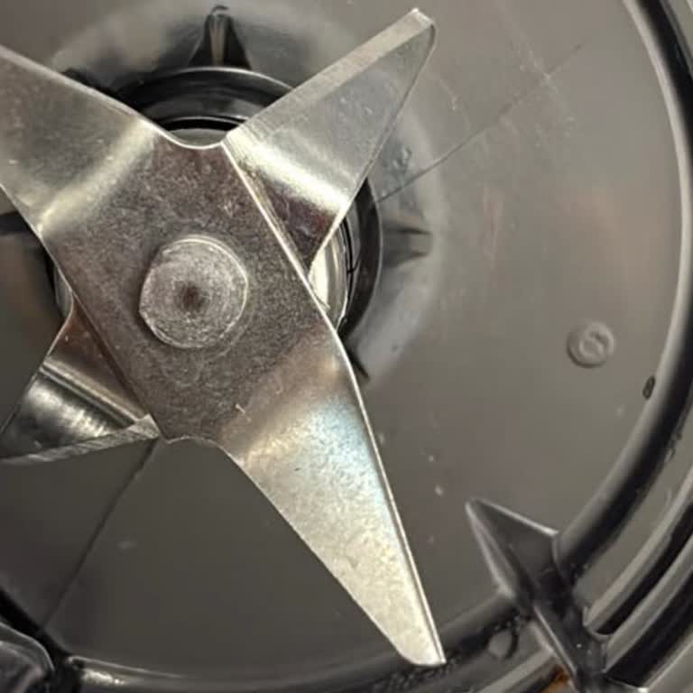 Çatlayan Blender Ve Elektrik Sızıntısı: Garanti Reddi Ve Ücretsiz Değişim Talebi