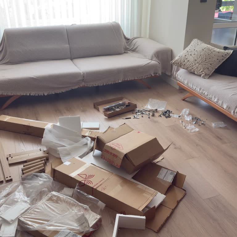 Kelebek Mobilya'dan Teslimat Gecikmesi Ve Eksik Parçalarla 6 Aylık Kurulum Sorunu