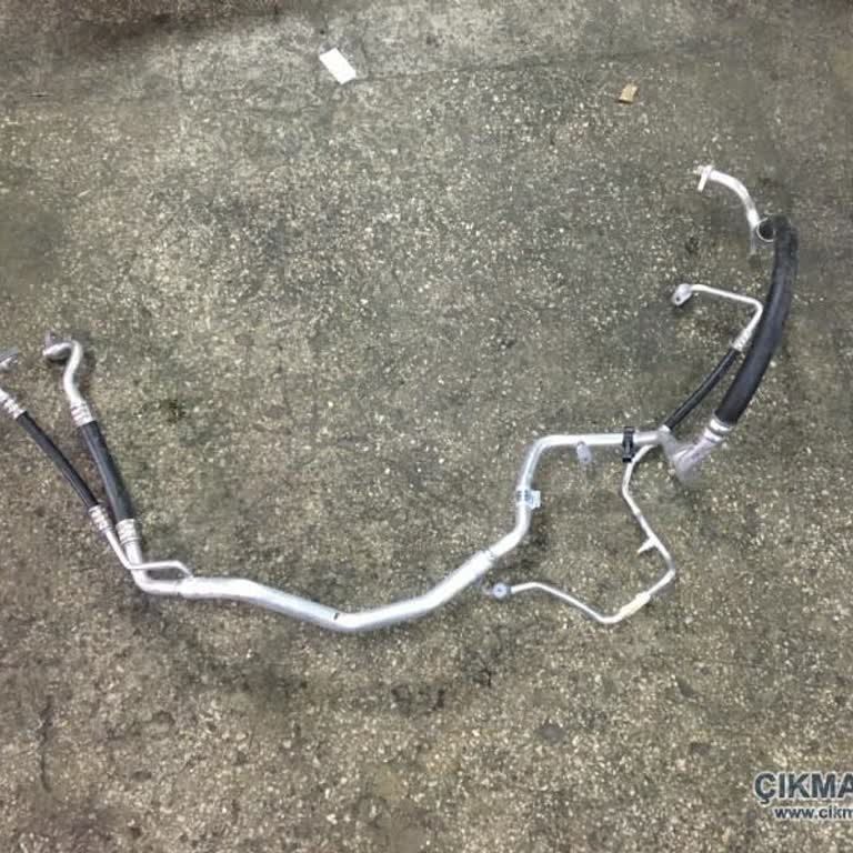 Eksik Klima Borusu Sebebiyle 36 Gün Bekleyen Peugeot Rifter