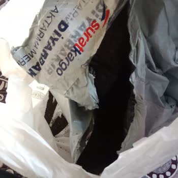 Sürat Kargo’nun Özensiz Taşımasıyla Çay Paketi Patladı Ve Eksik Geldi