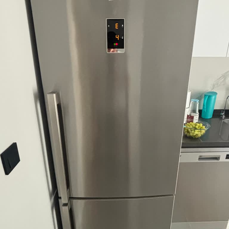Beko Buzdolabında E4 Hatası Ve Değişim Reddi