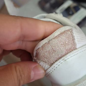 E-Bebek’te Kalitesiz Hello Baby Ayakkabı Ve Cevapsız Değişim Talebi