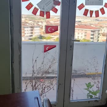 Tekirdağ Çerkezköy Veliköy Ortaokulu’nda Hijyen Krizi Çocukları Tehlikeye Sokuyor