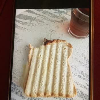Tost Makinesi Kızartmıyor, İade İmkânı Olmadan Kullanmak Zorunda Bıraktım