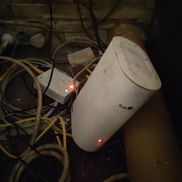 İnternet Kesintisi İş Ve Günlük Hayatıma Engel Oluyor