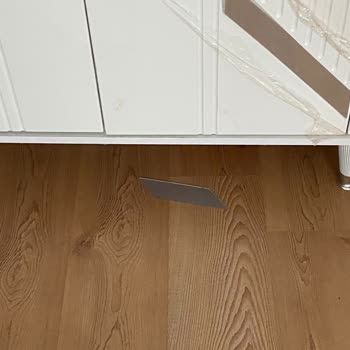 Teslim Edilen Mobilyalarda Çizik Ve Kırıklar Nedeniyle İade Ve Taksit İptali Talebi
