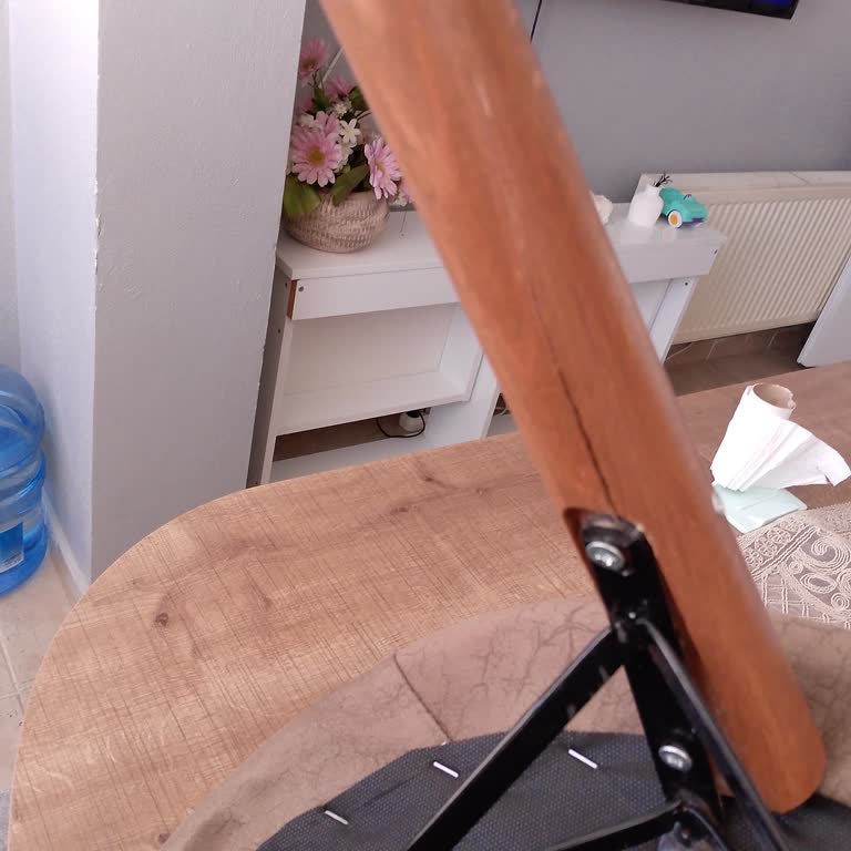 Kırık Sandalye Ayağının Uzun Süre Gönderilmemesi