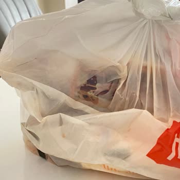 Trendiyol GO'da Hijyenik Olmayan Ve Sulu Paketleme Nedeniyle Kullanılamaz Yemek