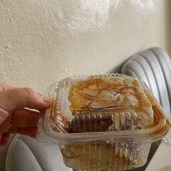 Trendiyol GO'da Hijyenik Olmayan Ve Sulu Paketleme Nedeniyle Kullanılamaz Yemek