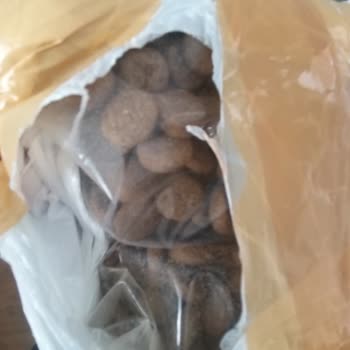 Geciken Gönderim Ve Yanıltıcı Açık Paketli Köpek Maması