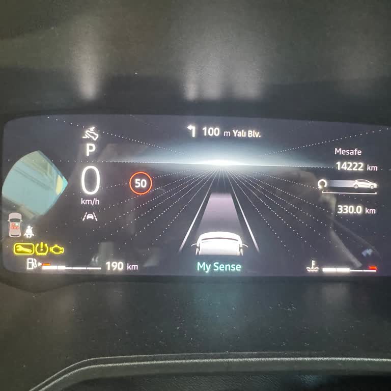 Renault Clio’da Tekrarlayan Teknik Arızalar Ve Çocuklu Yolculukta Kilitlenme Olayı