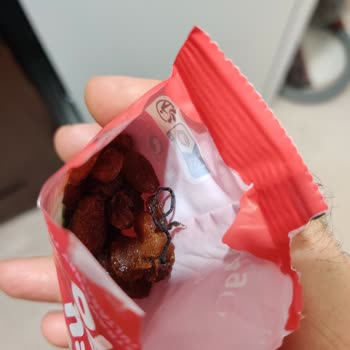 Migros Dovido Çilek Aromalı Kuru Üzümde İp Benzeri Yabancı Madde