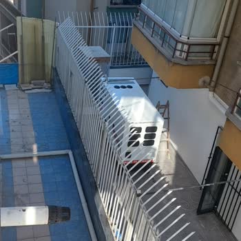 Jeneratörün Pencerelerimize Yakın Konumlandırılması Yangın Ve Sağlık Tehlikesi