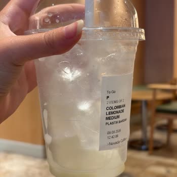 Nevada Coffee'ye Buz Oranını Azaltma Ve Mililitre Bilgisi Ekleme Talebi