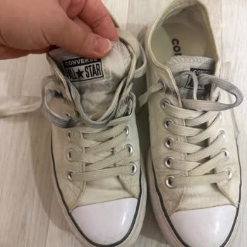 Converse Bağcıkta Kendiliğinden Kararma