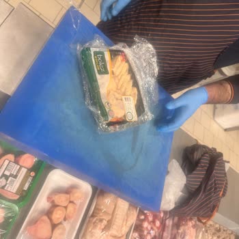 Migros Sanal Market Antares Şubesinde Bozulmuş Tavuk Ürünü Değişim İsteği