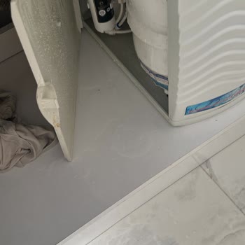 Servis Sonrası Patlayan Su Arıtma Tankı Ve Su Baskını