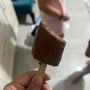 Migros Altınşehir Şubesinde Magnum Dondurması Az Ve Bozuk