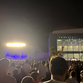 Aşırı İzdiham Ve Yetersiz Güvenlik Nedeniyle Konser Deneyimi Bozuldu