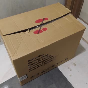 Davlumbaz Montajı Sırasında Kırılması Ve Açık Kutu Teslimatı