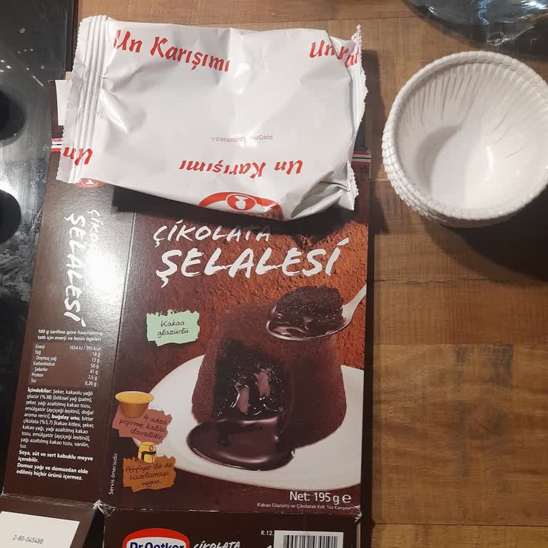 Dr. Oetker Çikolata Şelalesi Paketinde Glazür Eksikliği