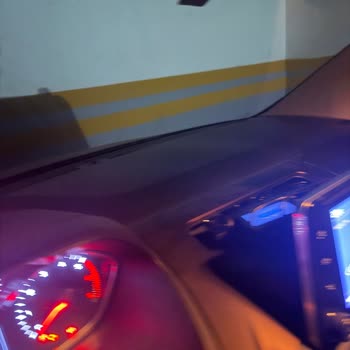 Hasarlı Araç Kamerası Camdan Düşüyor Ve Değişim Talebi