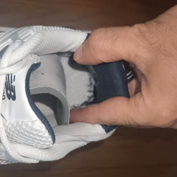 New Balance MR530SG Ayakkabılarda Topuk Deformasyonu Ve Taban Kayması; Değişim Ya Da İade Talebi