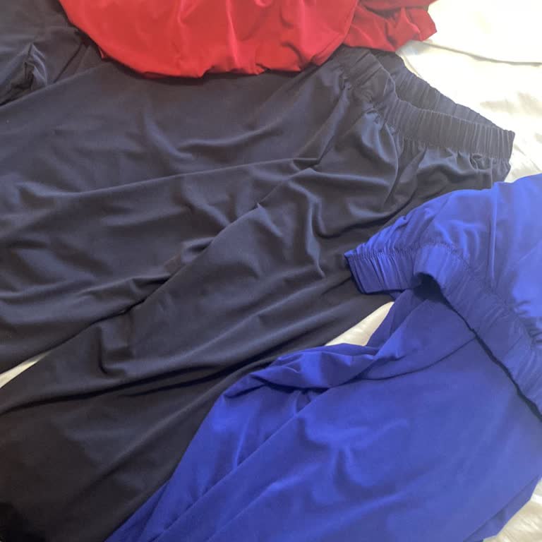 Yanlış Renk Gönderimi Ve Ücretsiz Değişim Talebi