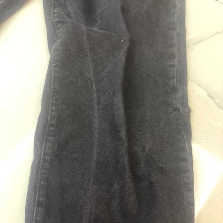 Mavi Kot Pantolonunda Renk Atması Ve Bollaşma, Mağaza İade Reddediyor