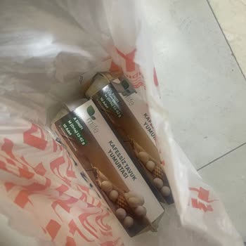Kırık Ve Kokulu Yumurta Teslimatı, Karabağlar Migros Şubesi Ve Müşteri Hizmetleri Cevapsız
