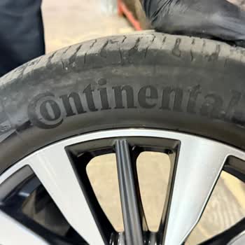 Continental EcoContact 6 Tires Developed Severe Sidewall Damage at 60,000 km