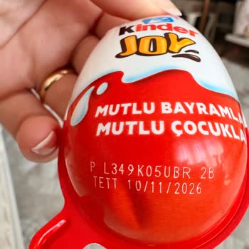 Kinder Surprise Chocolate Had White Bubbles on the Surface