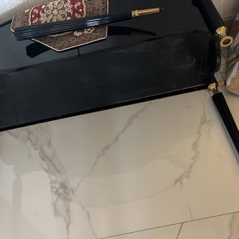 Stokta Aldığım Monaco Mobilyasında Leke Tutması Ve Sallanan Ayaklar İçin Değişim İstiyorum