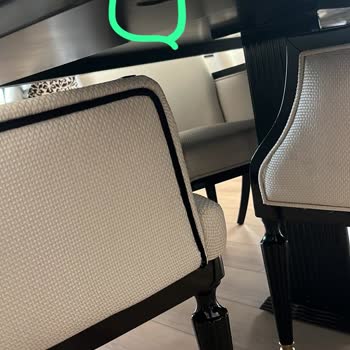 Stokta Aldığım Monaco Mobilyasında Leke Tutması Ve Sallanan Ayaklar İçin Değişim İstiyorum