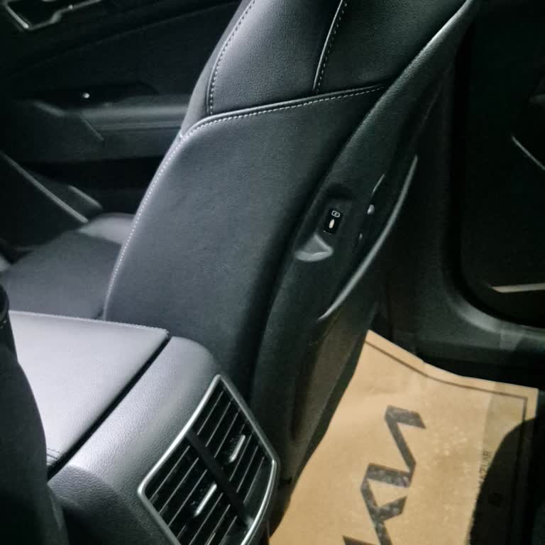 Kia Sportage Prestige’te Koltuk Ayar Düğmesi Eksik, Bayiden Geri Dönüş Yok
