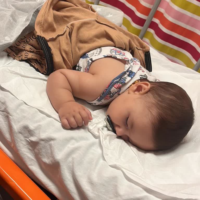 Bebekte Kan Alınmasında Yaşanan Zorluk Ve Ateş Kontrolünün İhmal Edilmesi
