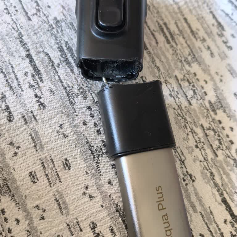 Philips Dikey Süpürge Bağlantı Parçası Kırıldı Ve Ücretsiz Değişim Talebi