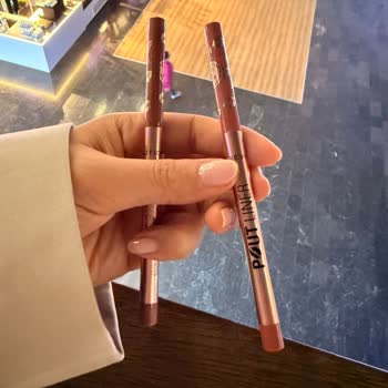 Revolution Pout Bomb Lip Liner Caused Severe Burning and Irritation