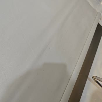 Aras Kuru Temizleme'de Stor Perde Temizlenmemiş Ve Mekanizması Bozuk