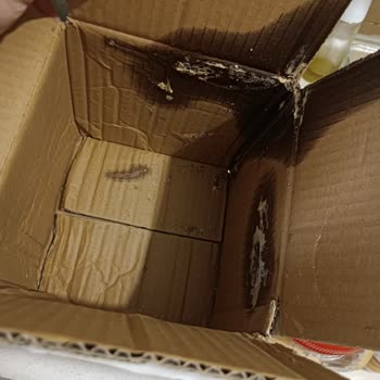 Patlamış Fıstık Ezmesi Kargoda Hasar Görmüş, Şirket Çözüm Sunmuyor