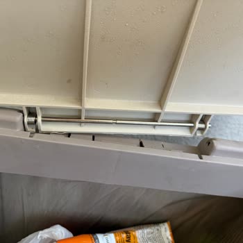 Motek 30 Litre Çöp Kovası Kapağının Yayı Kısa Sürede Arızalandı Ve Değişim Talebi