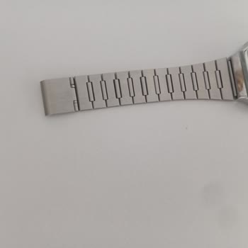 Reklamda Gösterilen Casio Saat Yerine Sahte Metal Kordonlu Ürün Gönderildi