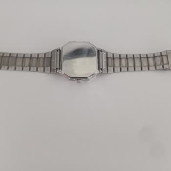 Reklamda Gösterilen Casio Saat Yerine Sahte Metal Kordonlu Ürün Gönderildi