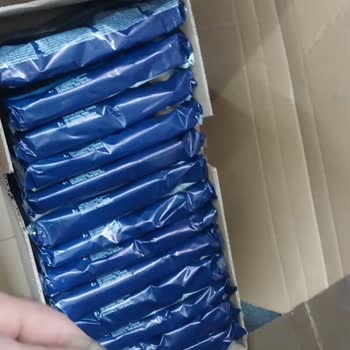 Hazar Market'ten Yanlış Kedi Maması Gönderildi Ve İade Edilemiyor