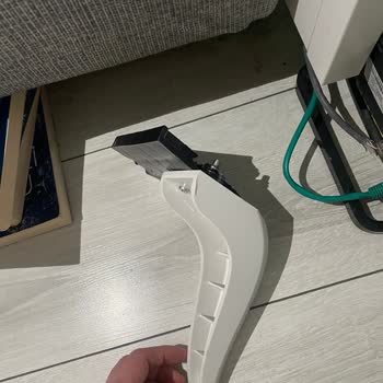 Mondi Romano Baza Ayak Bağlantılarının Sürekli Kırılması Ve Tam Değişim Talebi