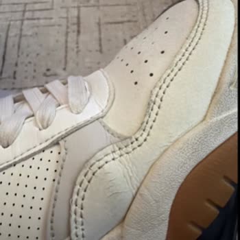 Skechers Odyssey Ayakkabısında Kısa Sürede Çatlak Ve Yırtılma, Değişim Ve İade Talebi