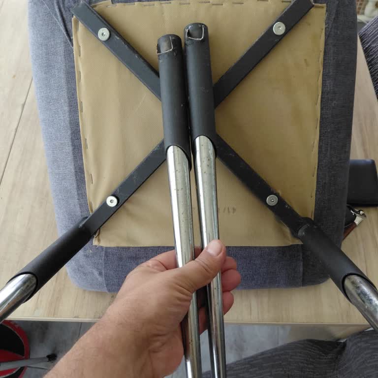 Melody Sandalye Ayağı Kırıldı, 5.700 TL Değişim Ücreti Haksız