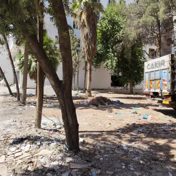 Kızıltepe Belediyesi'nde Çöp Ve Moloz Birikimiyle Çevre Kirliliği Sorunu