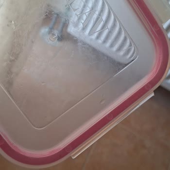 Cam Saklama Kabının Kısa Sürede Kırılan Plastik Kulpları Güvenimi Zedeledi